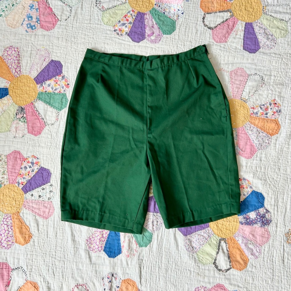 Vintage 1950s Jeanie by Blue Bell Green High Waist Shorts